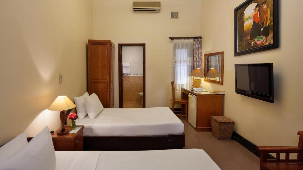Lucky Central Hotel & Travel Hanoi Exterior foto